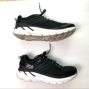 Hoka one one Clifton 6